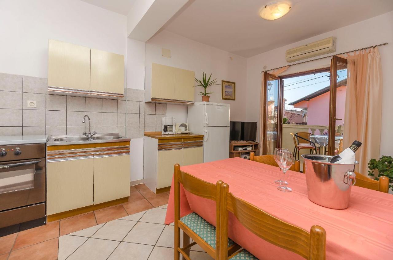 Apartments Villa Estella Srima Extérieur photo